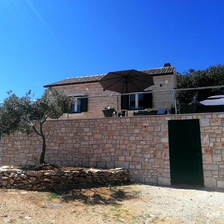 Secluded Holiday Home Heritage Postira Buitenkant foto