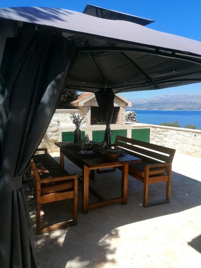 Secluded Holiday Home Heritage Postira Buitenkant foto